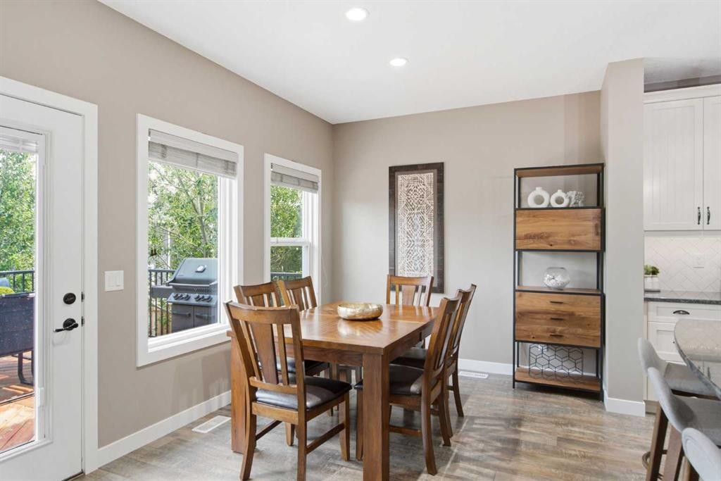 300 Aspenmere Way, Chestermere, AB - Indoor Photo Showing Dining Room
