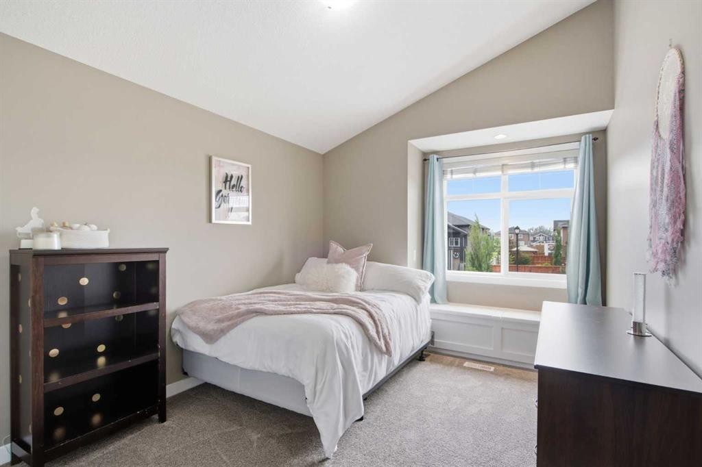 300 Aspenmere Way, Chestermere, AB - Indoor Photo Showing Bedroom
