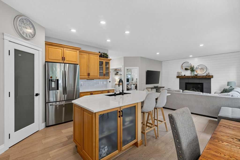 214 Cranleigh View Se, Calgary, AB
