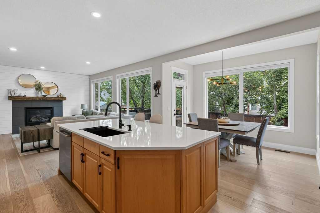 214 Cranleigh View Se, Calgary, AB
