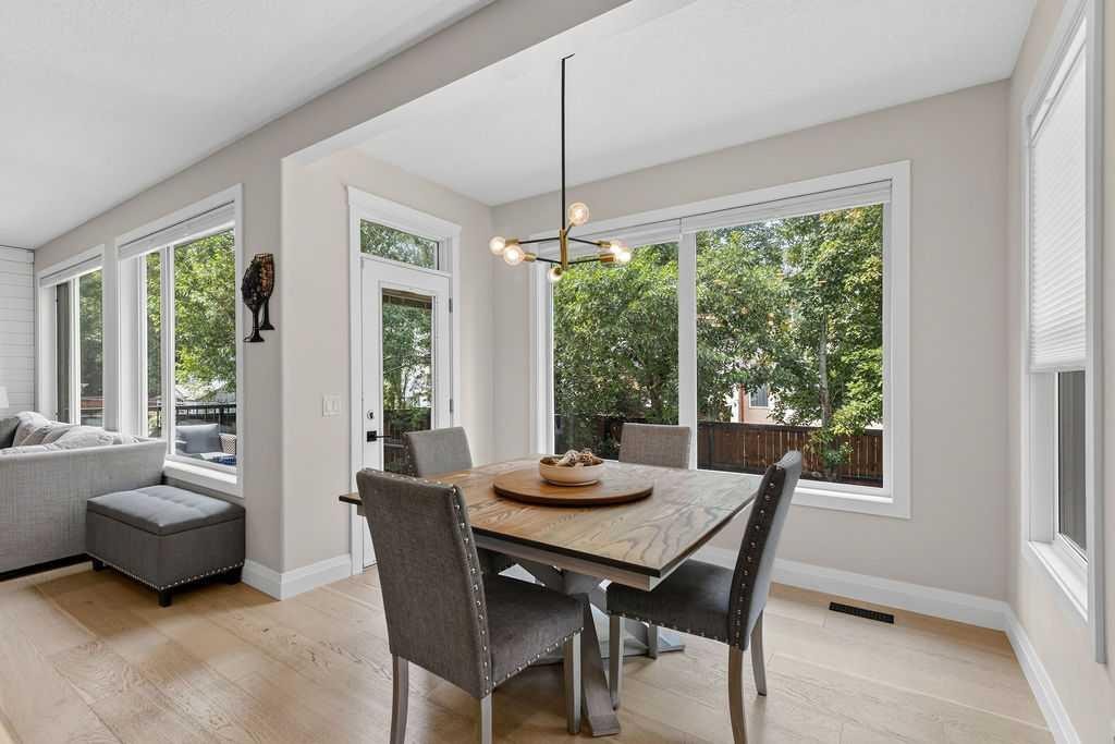 214 Cranleigh View Se, Calgary, AB