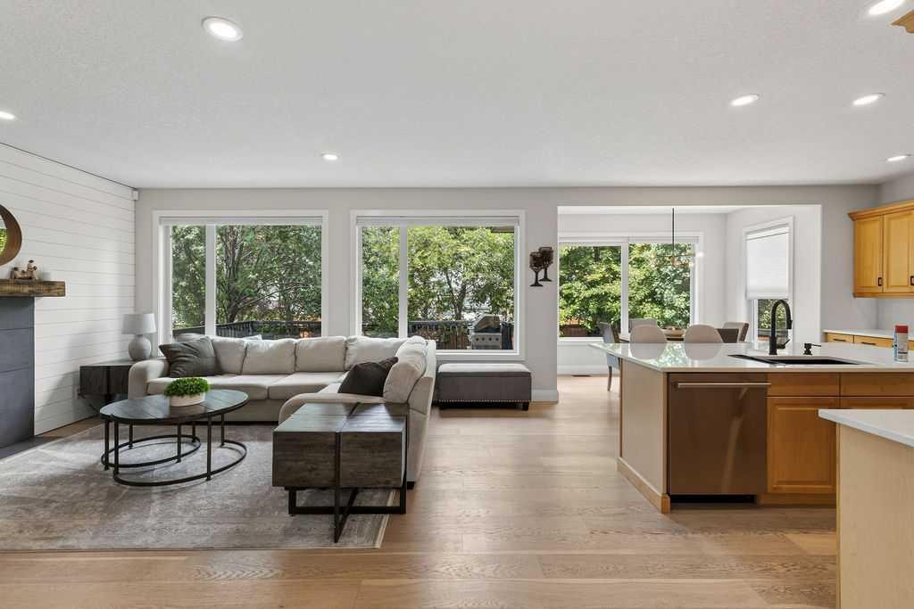 214 Cranleigh View Se, Calgary, AB