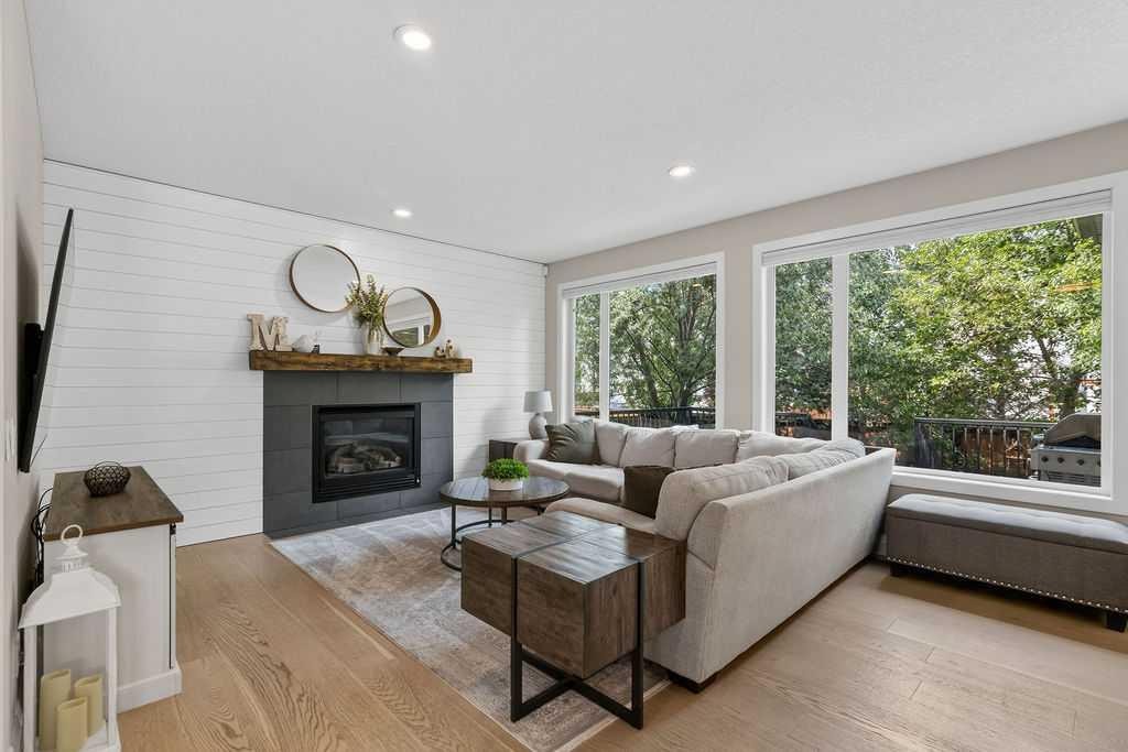 214 Cranleigh View Se, Calgary, AB