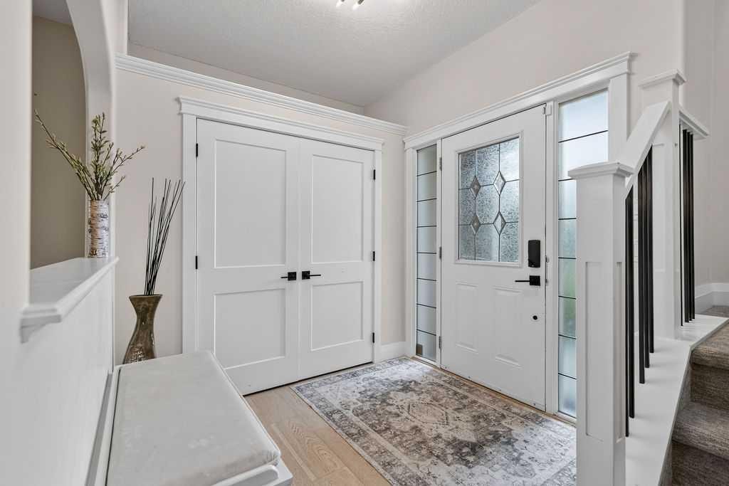 214 Cranleigh View Se, Calgary, AB