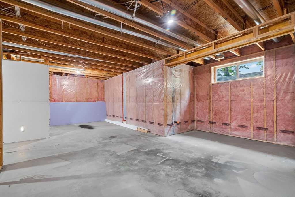 214 Cranleigh View Se, Calgary, AB