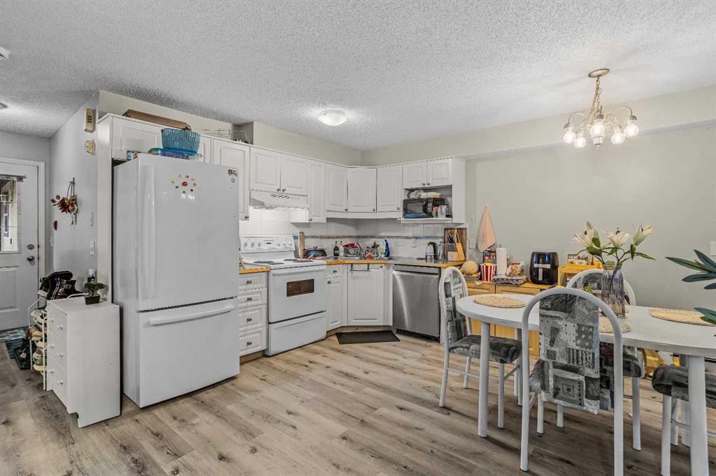 8-504 Banff Avenue, Banff, AB