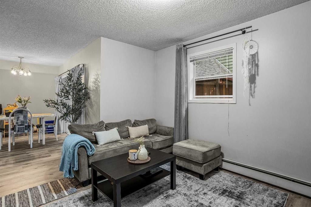 8-504 Banff Avenue, Banff, AB