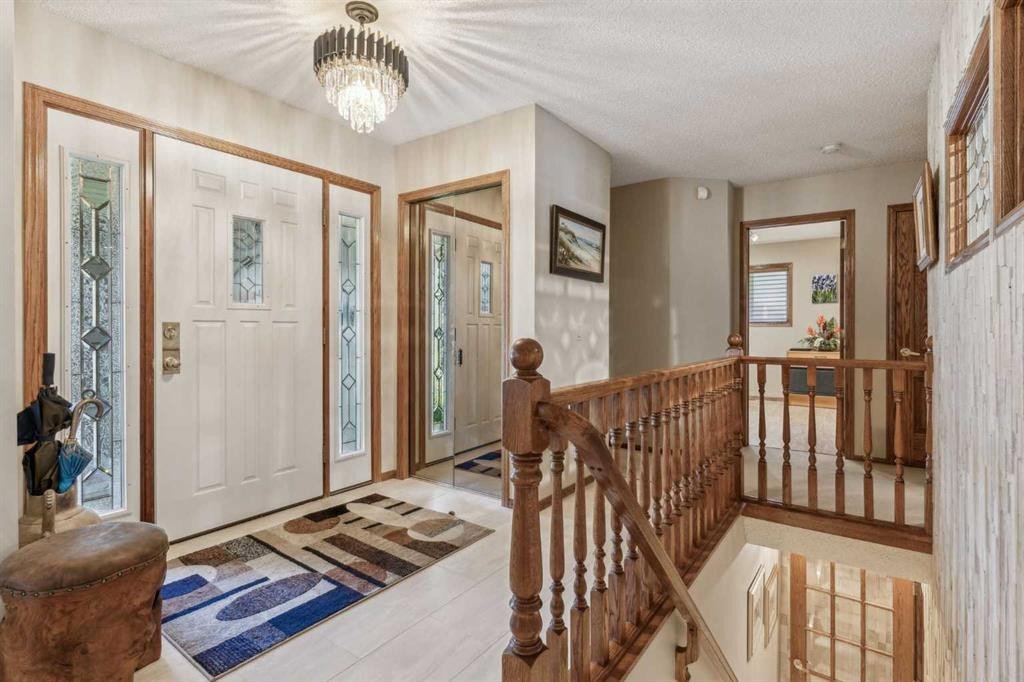 9948 Patton Road Sw, Calgary, AB