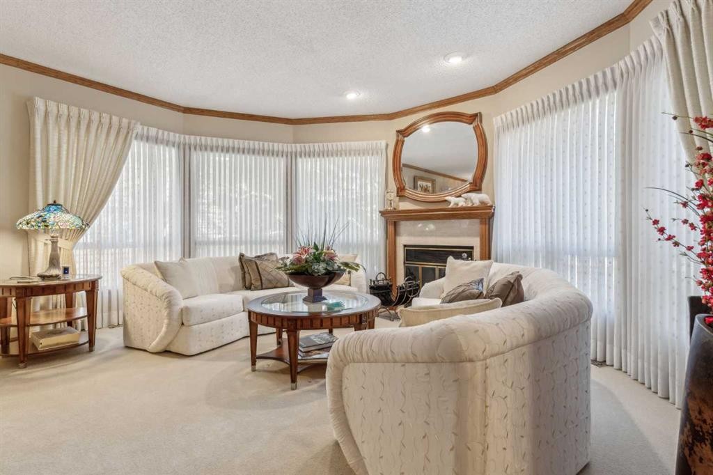 9948 Patton Road Sw, Calgary, AB