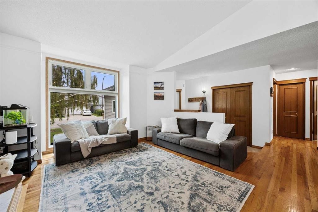 989 Macewan Valley Road, Calgary, AB