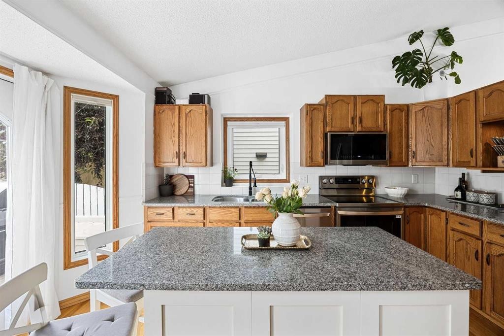 989 Macewan Valley Road, Calgary, AB