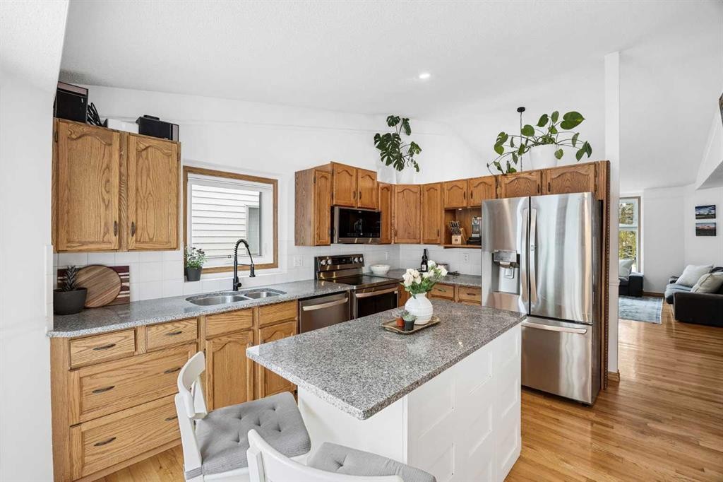 989 Macewan Valley Road, Calgary, AB