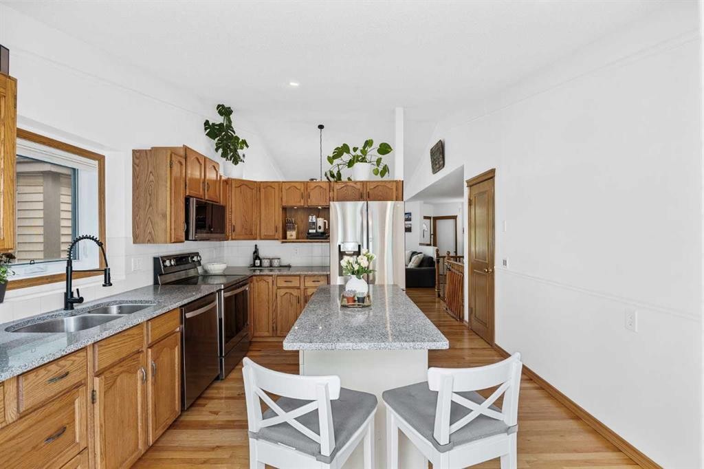 989 Macewan Valley Road, Calgary, AB
