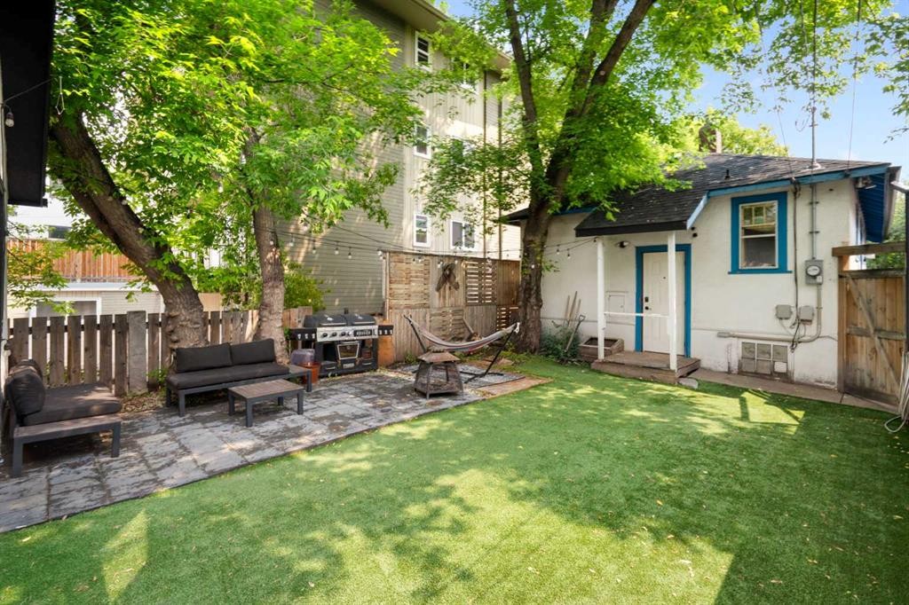 2115 14 Street Sw, Calgary, AB - Outdoor With Deck Patio Veranda