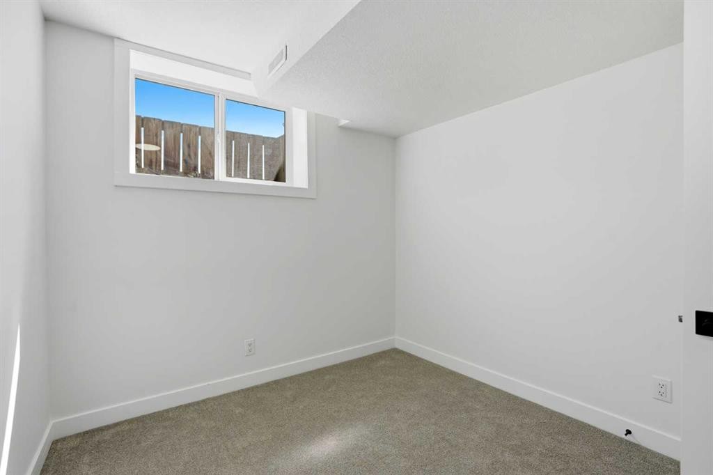 708 Sacramento Place Sw, Calgary, AB