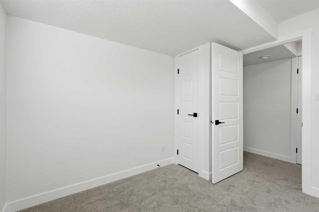 708 Sacramento Place Sw, Calgary, AB