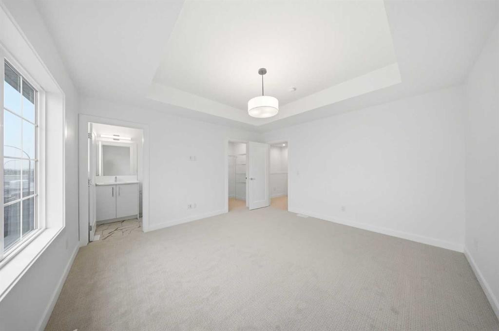 272 Huxbury View Ne, Calgary, AB