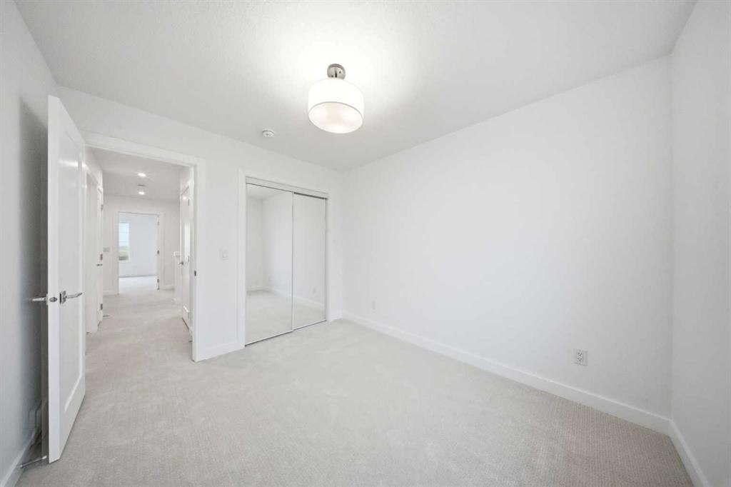 272 Huxbury View Ne, Calgary, AB