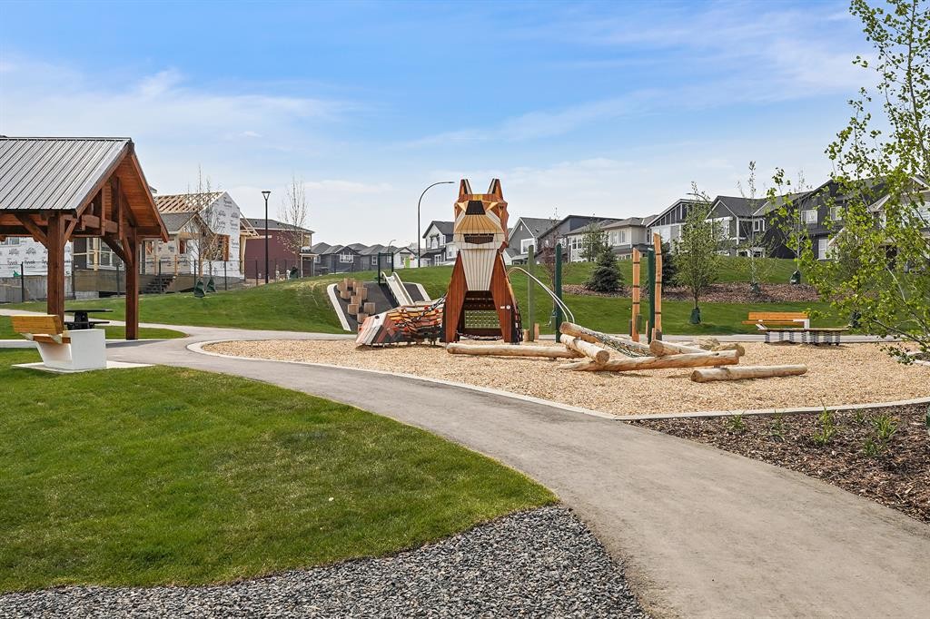 116 Mitchell Walk Nw, Calgary, AB