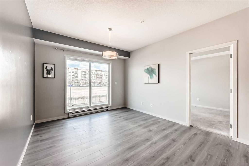 215-20 Seton Park Se, Calgary, AB - Indoor Photo Showing Other Room