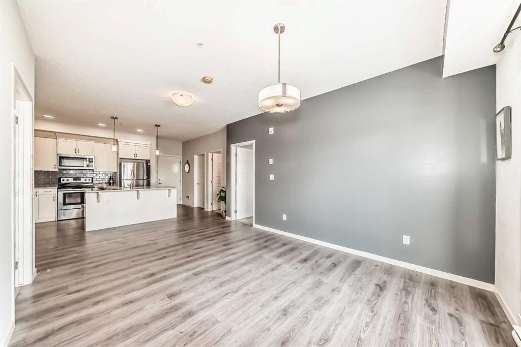 215-20 Seton Park Se, Calgary, AB - Indoor Photo Showing Other Room