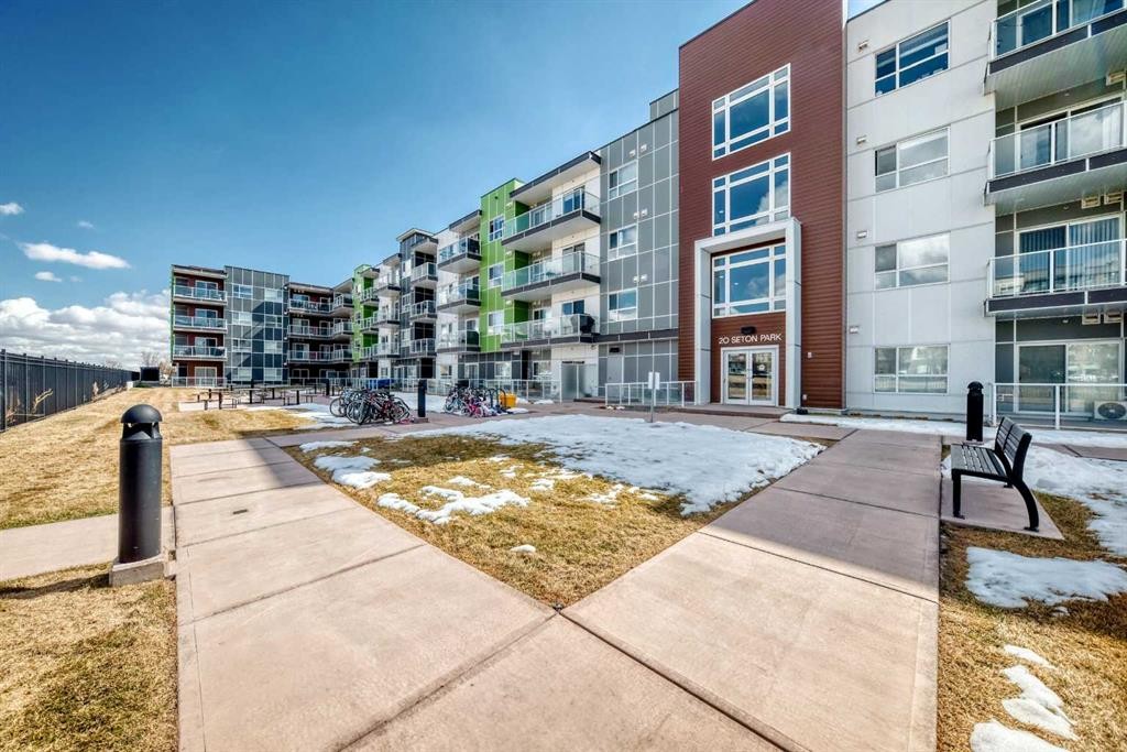 215-20 Seton Park Se, Calgary, AB - Outdoor With Balcony With Facade