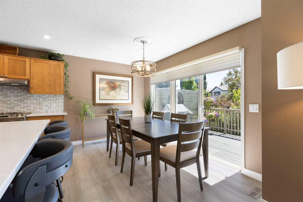 54 Cranfield Crescent Se, Calgary, AB