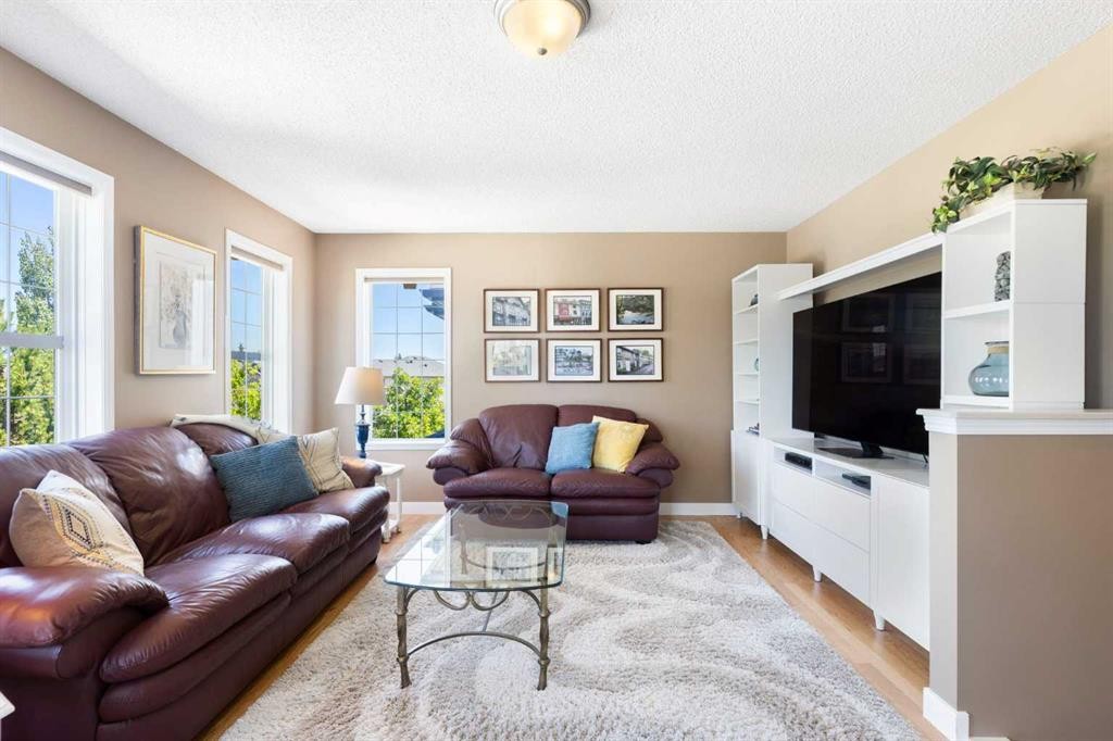 54 Cranfield Crescent Se, Calgary, AB