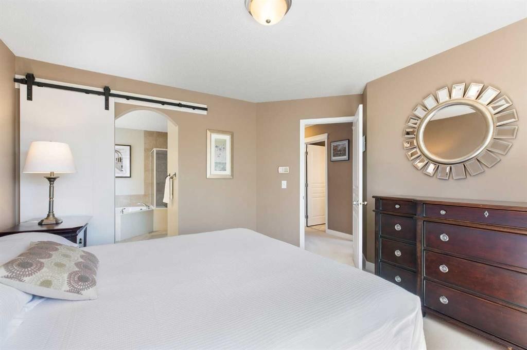54 Cranfield Crescent Se, Calgary, AB