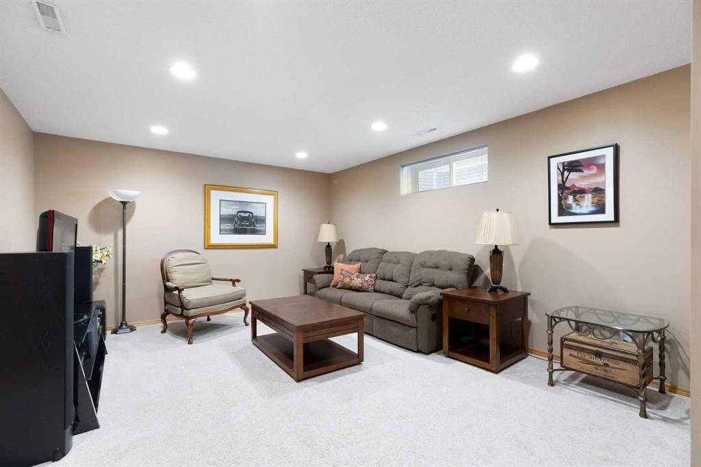 54 Cranfield Crescent Se, Calgary, AB