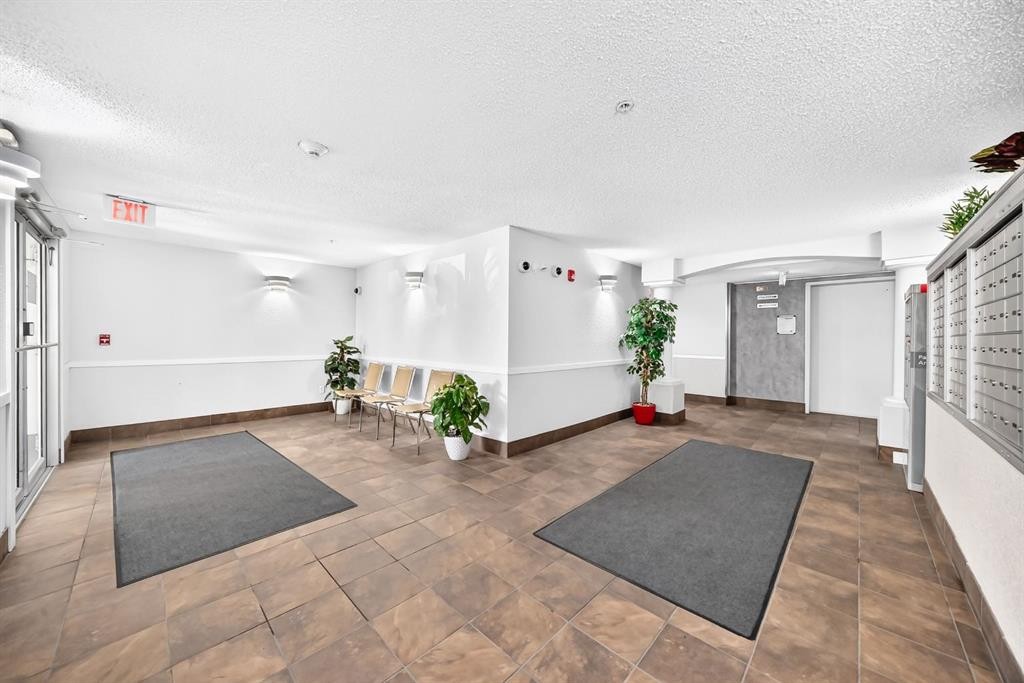 1107-6224 17 Avenue, Calgary, AB