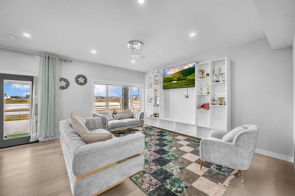 459 Savanna Way Ne, Calgary, AB