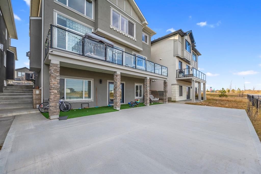 459 Savanna Way Ne, Calgary, AB