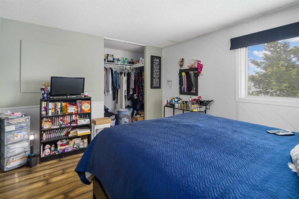 3-195 Manora Place Ne, Calgary, AB - Indoor Photo Showing Bedroom