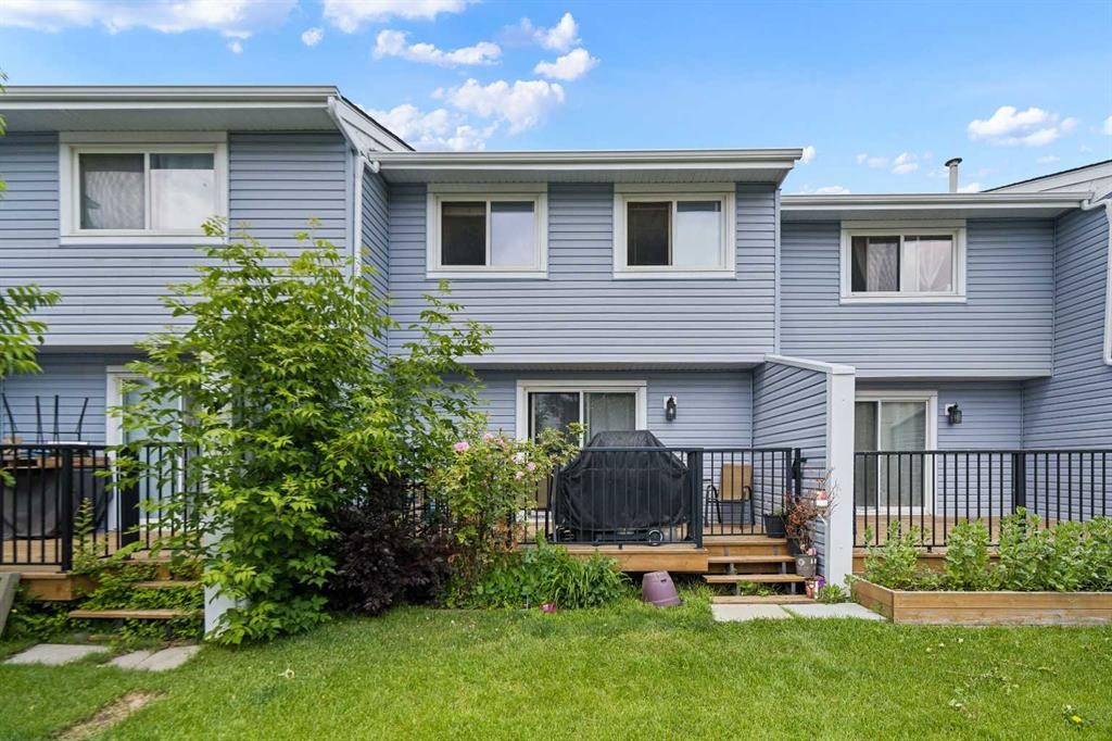 3-195 Manora Place Ne, Calgary, AB - Outdoor With Deck Patio Veranda