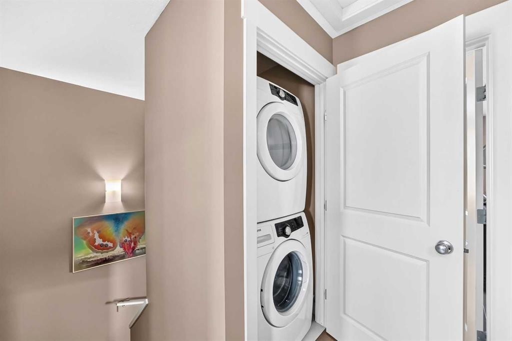 41 Skyview Ranch Manor Ne, Calgary, AB - Indoor Photo Showing Laundry Room