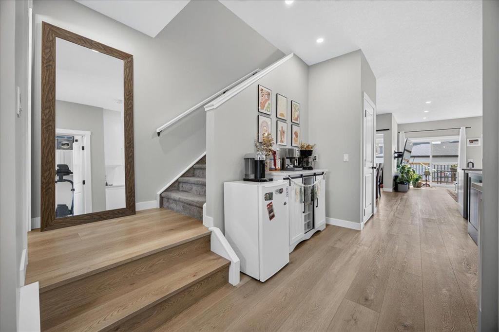 4620 81 Street Nw, Calgary, AB