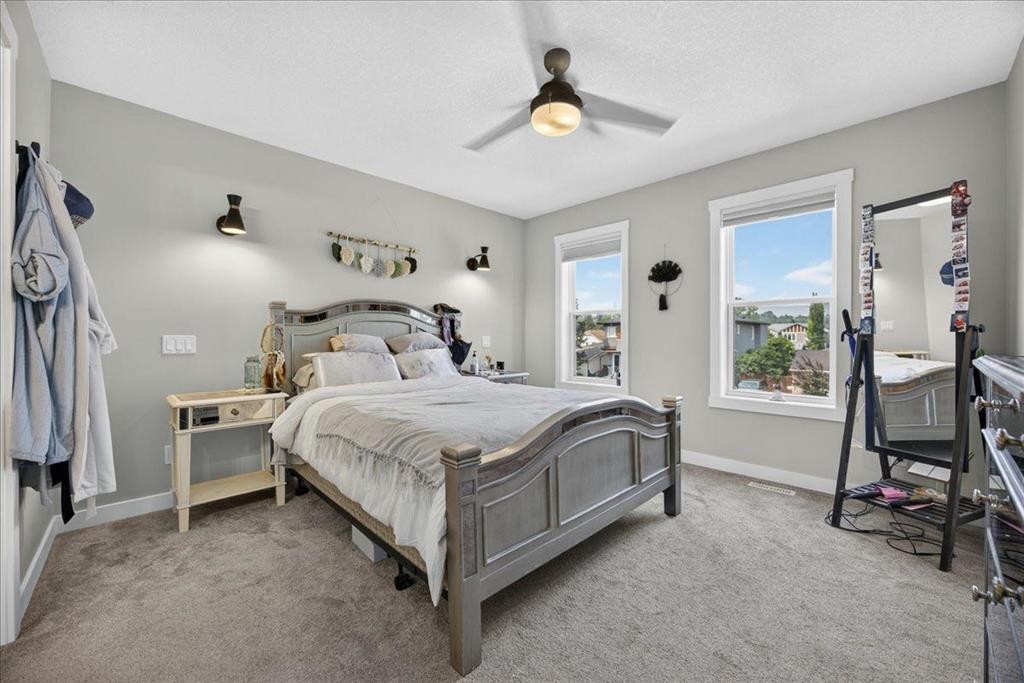 4620 81 Street Nw, Calgary, AB