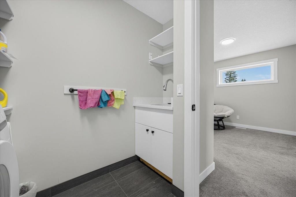 4620 81 Street Nw, Calgary, AB
