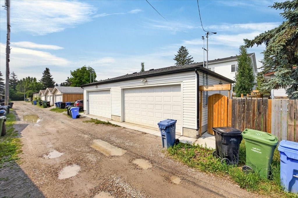 4620 81 Street Nw, Calgary, AB