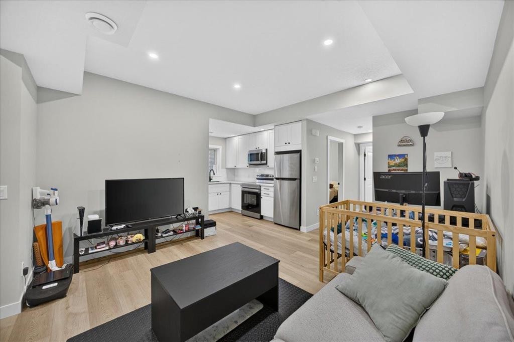 4620 81 Street Nw, Calgary, AB