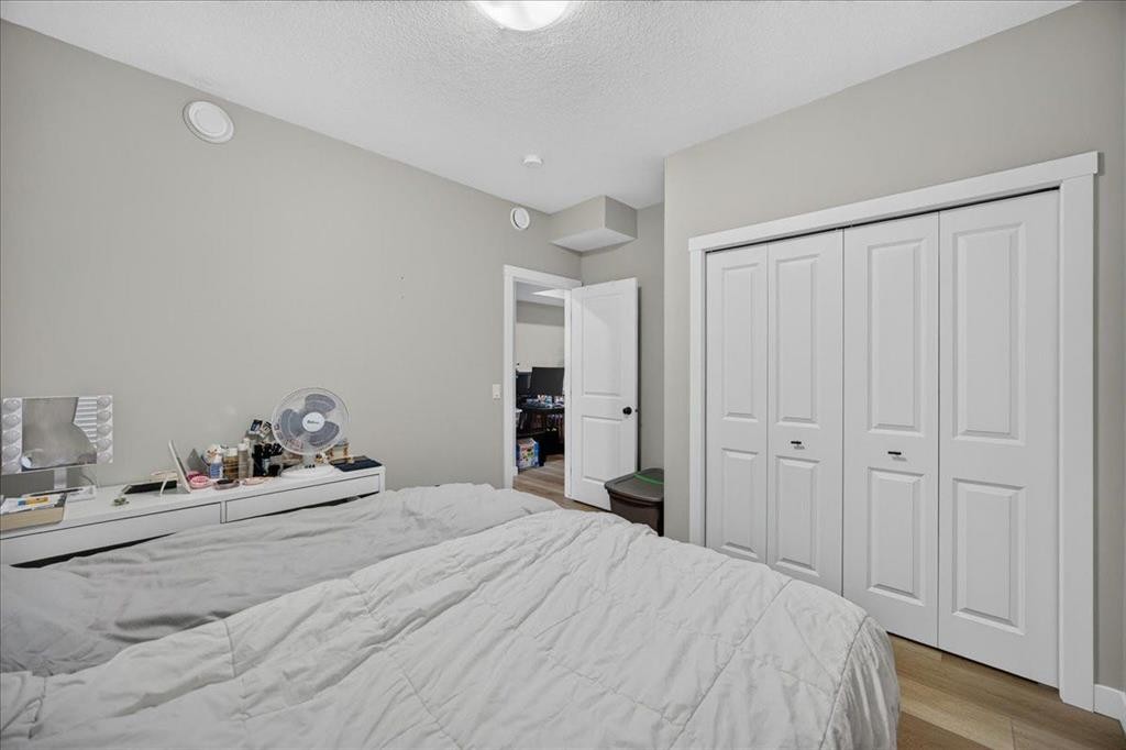 4620 81 Street Nw, Calgary, AB