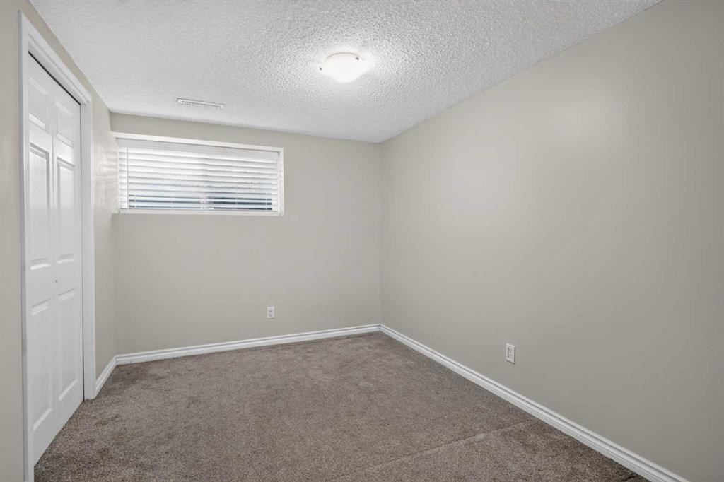 4703 Waverley Drive Sw, Calgary, AB