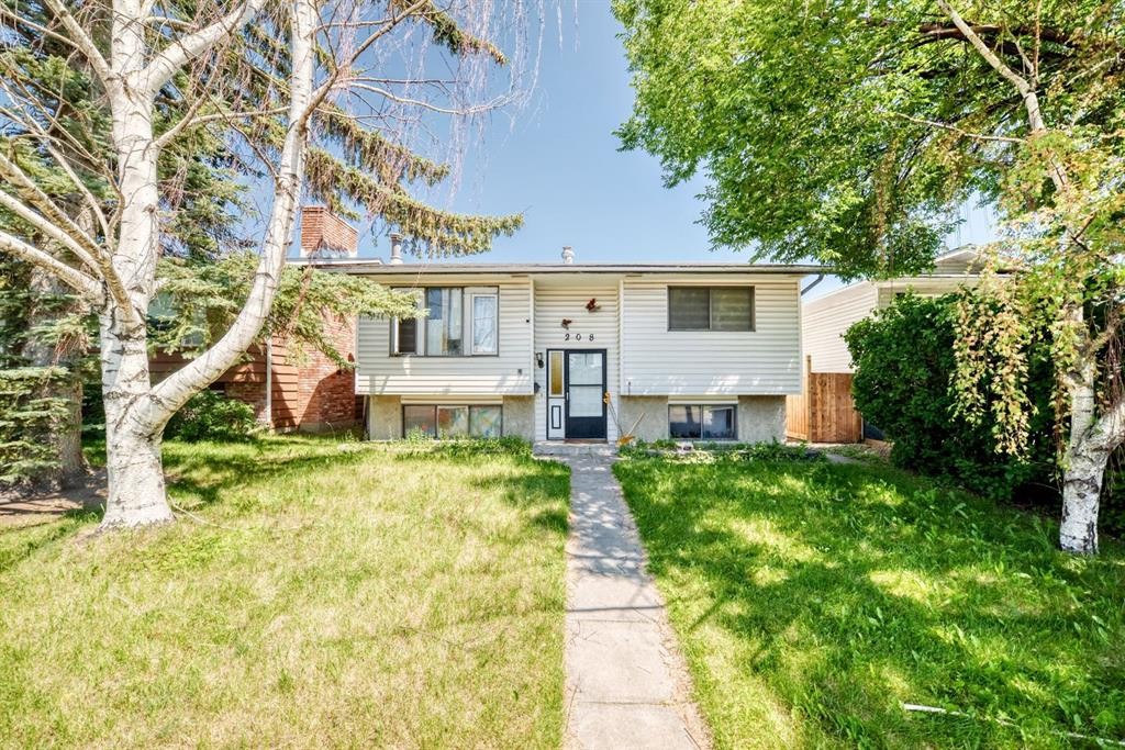208 Temple Close Ne, Calgary, AB