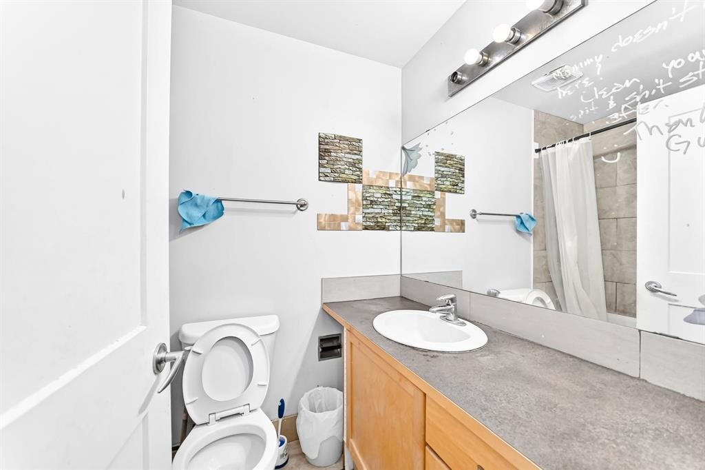 208 Temple Close Ne, Calgary, AB