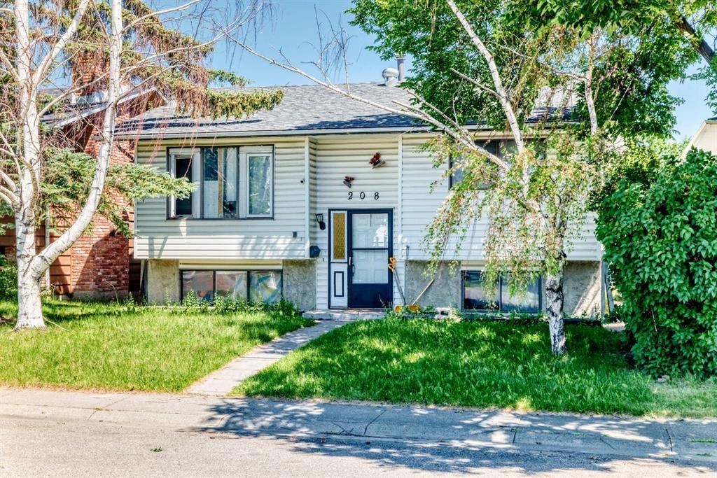 208 Temple Close Ne, Calgary, AB
