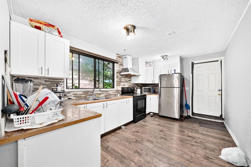 208 Temple Close Ne, Calgary, AB