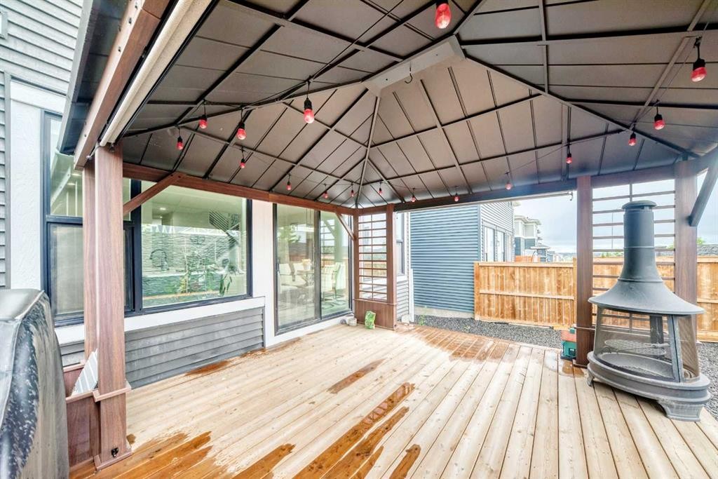 305 Edith Road Nw, Calgary, AB