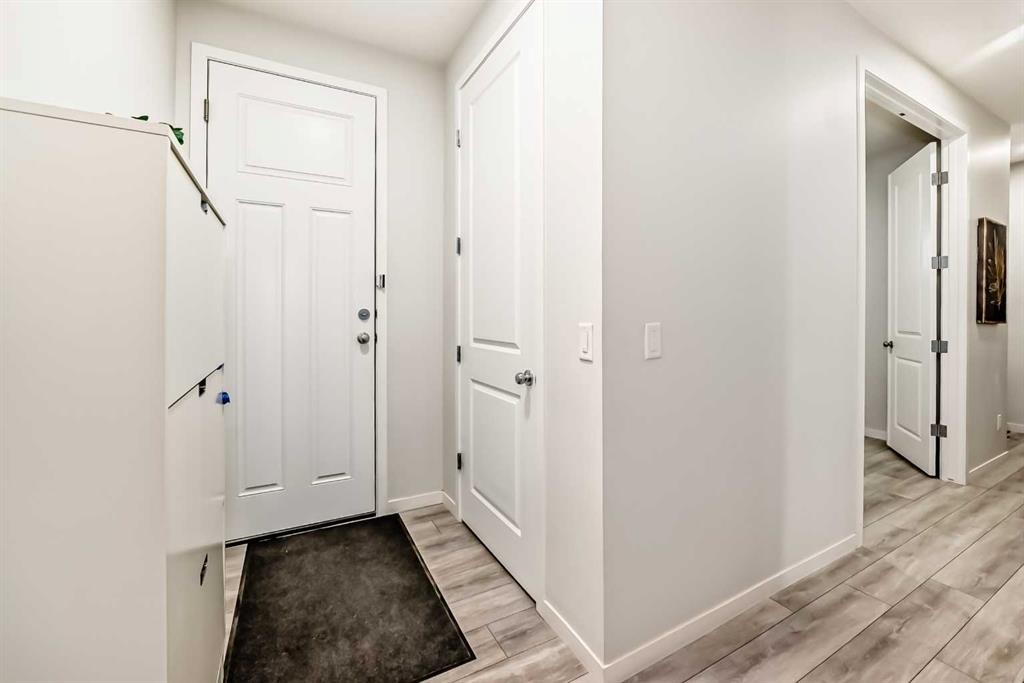 305 Edith Road Nw, Calgary, AB
