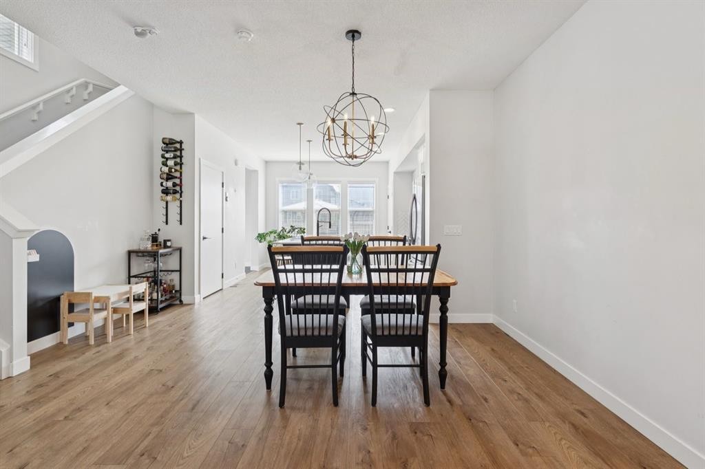 124 Wolf Willow Boulevard Se, Calgary, AB